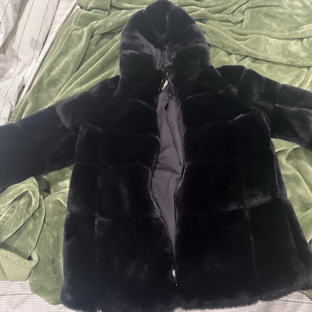 MICHAEL Michael Kors Black Plush Hooded Teddy Jacket
